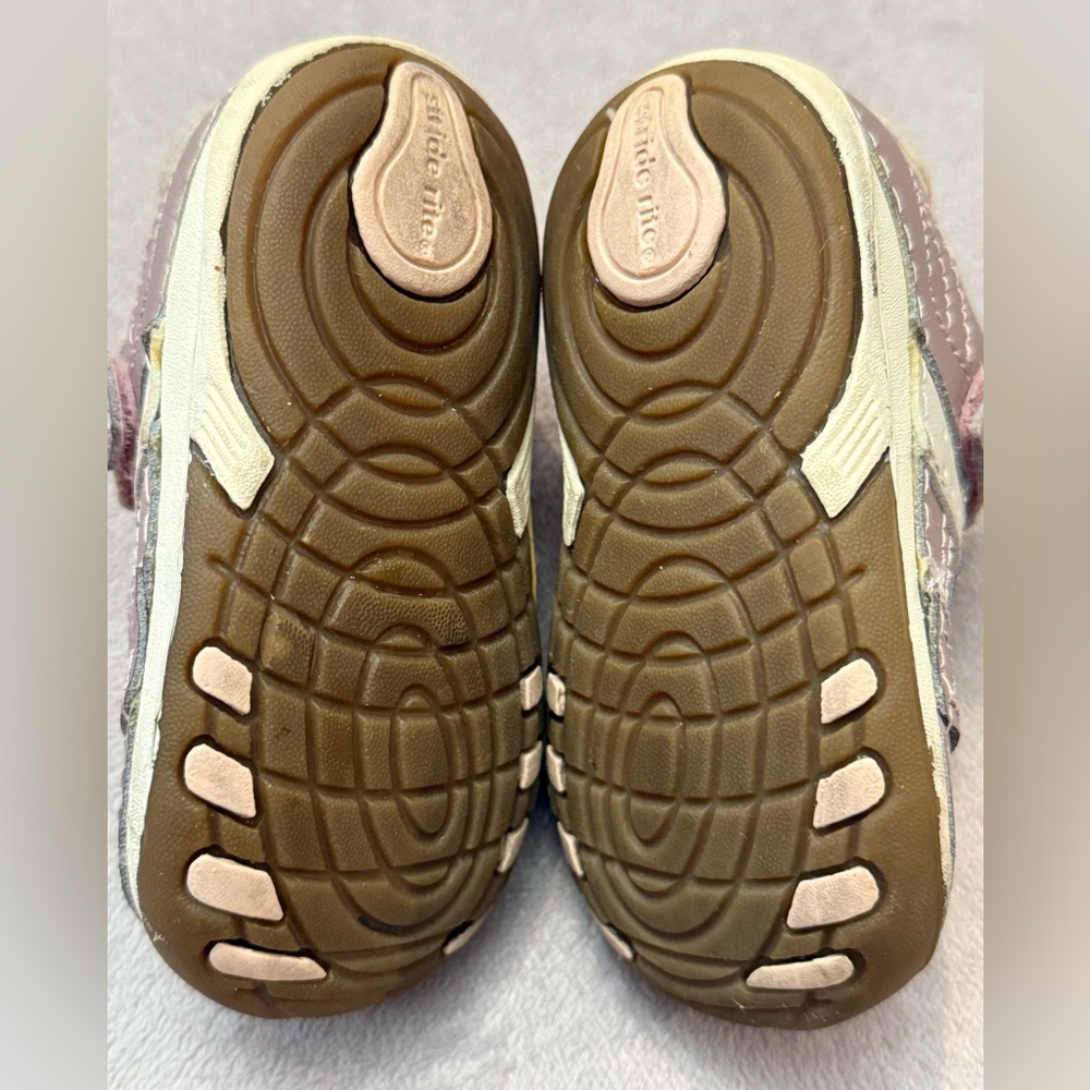 Stride Rite Toddler Shoes – Size 4.5 Wide (W) Metallic Pink Easy On/Off - Picture 5 of 8